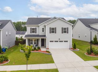 3263 Longleaf Estates Dr, Raleigh, NC 27616