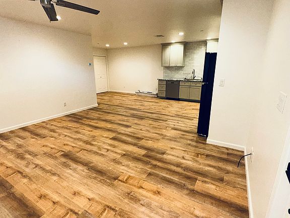5th image of 3017 E Orangeburg Ave