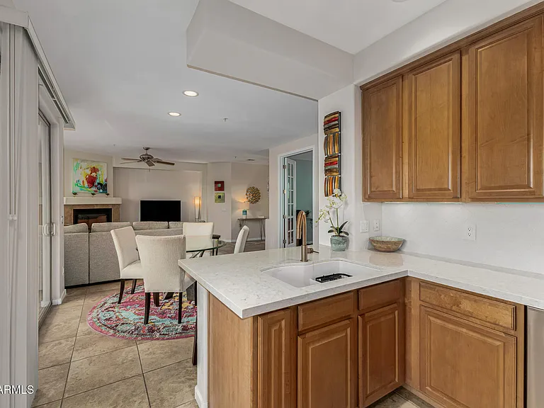 10260 E White Feather Ln #1011 — Photo 9