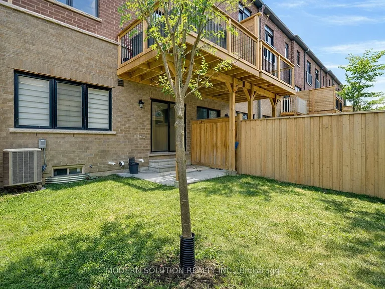 1659 Vellore Cres — Photo 41