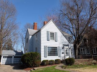 530 S Chestnut St, Kewanee, IL 61443