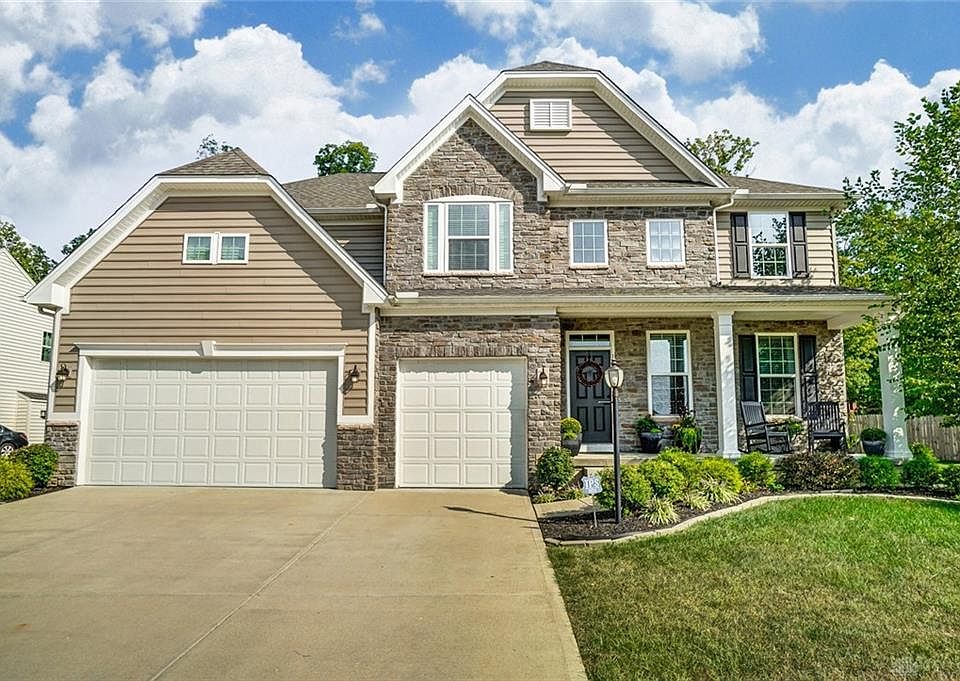 1st image of 399 Hyde Park Pl
