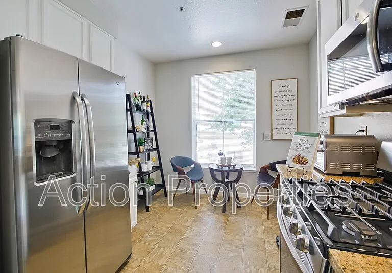 118 Pacchetti Way — Photo 8