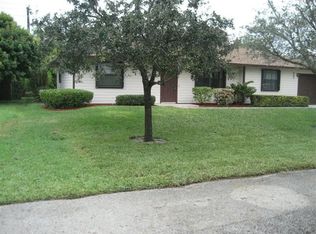 961 NE Zebrina Senda, Jensen Beach, FL 34957