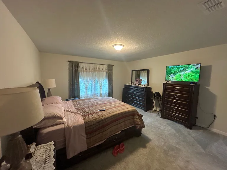 1261 Regal King Dr — Photo 19