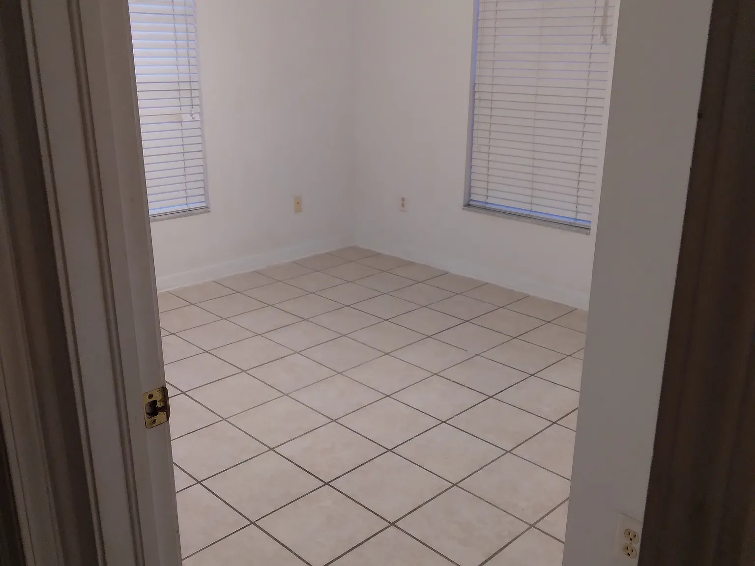 5418 River Rock Rd — Photo 4