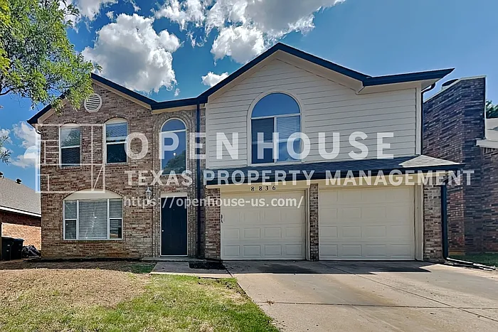 8836 Mystic Trl — Photo 1