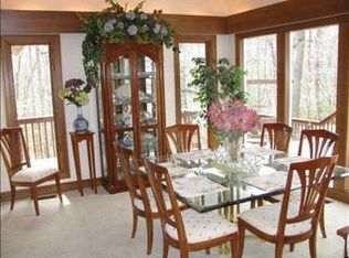 1109 Kinsdale Dr, Raleigh, NC 27615