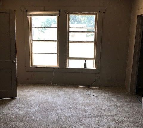 5th image of 264 W 76th St