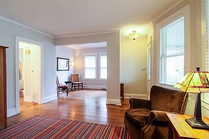 3rd image of 100 N Park Blvd