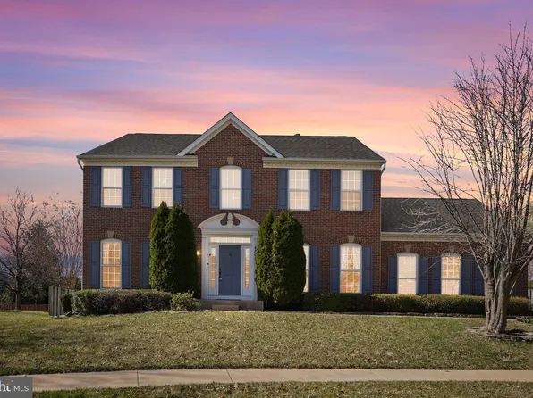 4708 Lapene Ct, Woodbridge, VA 22192