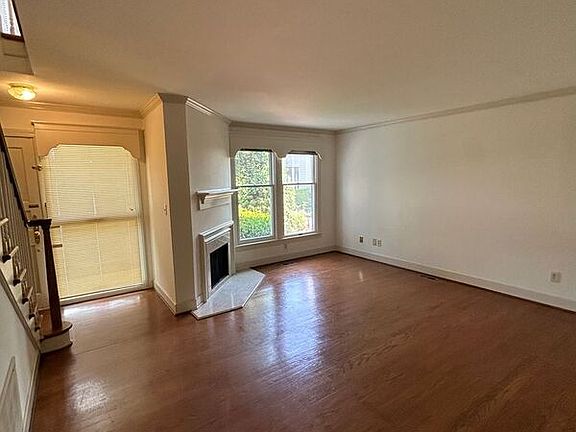 2nd image of 240 N Boundary St