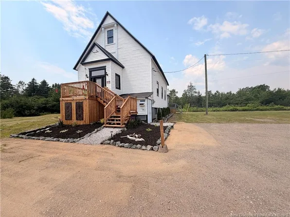 2843 King George Hwy, Miramichi, NB E1V 1L2