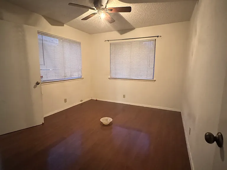 2301 Mesa Park Dr — Photo 9