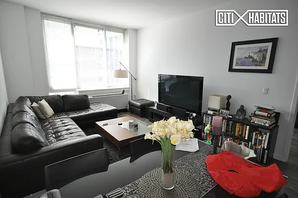 Rented by Citi Habitats | media 35