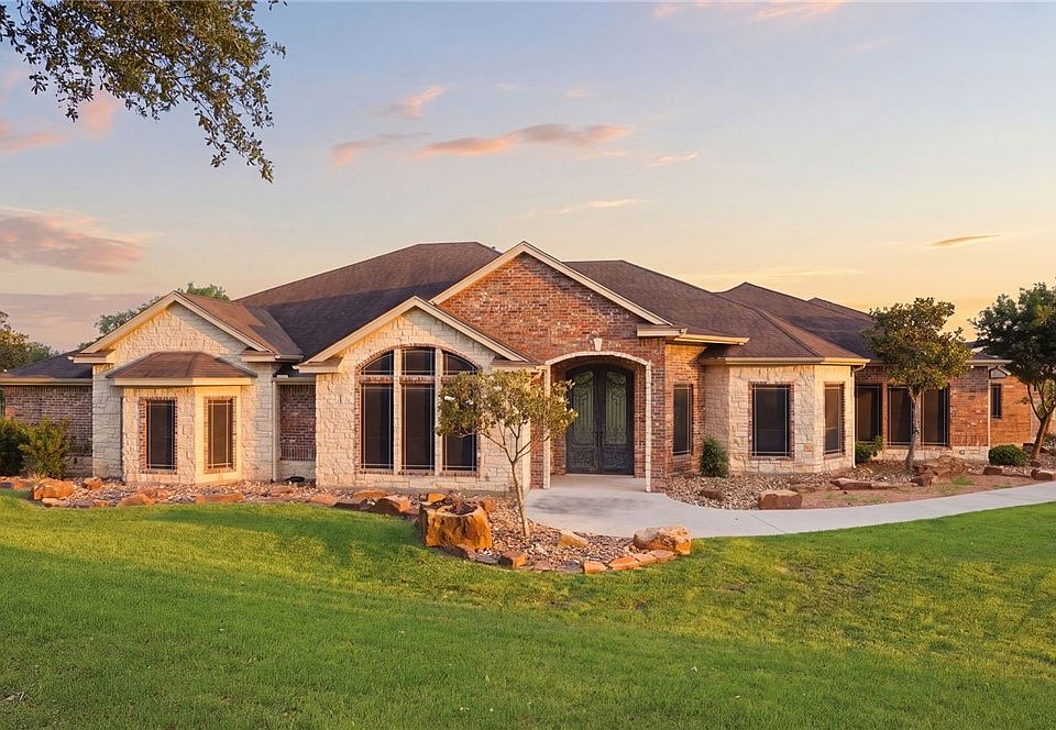 1st image of 5488 River Trail Dr