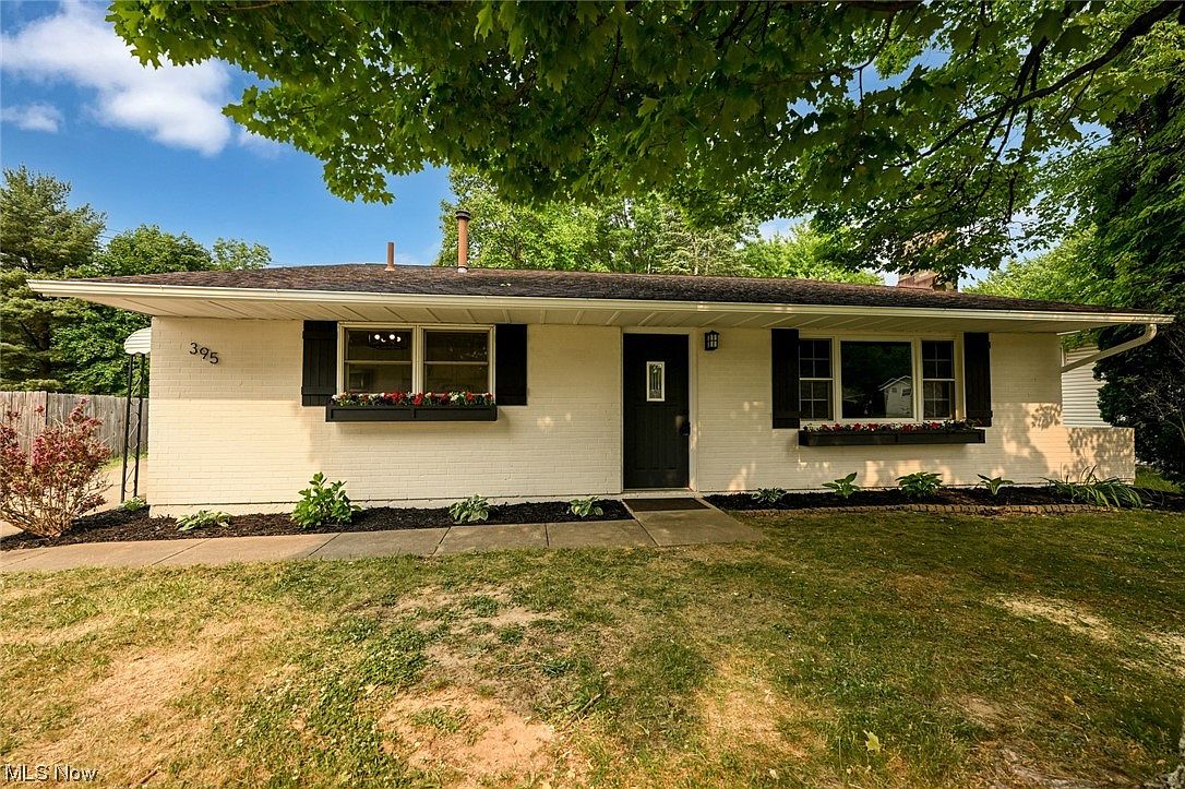 395 Cathy Dr, Munroe Falls, OH 44262 Zillow