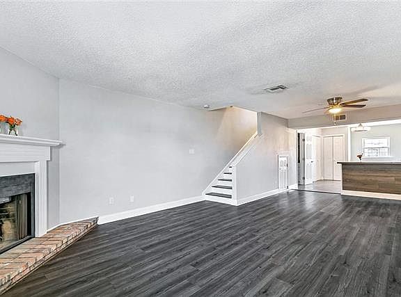 2nd image of 901 Joe Yenni Blvd APT A7