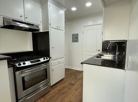 Pinecrest Apartments