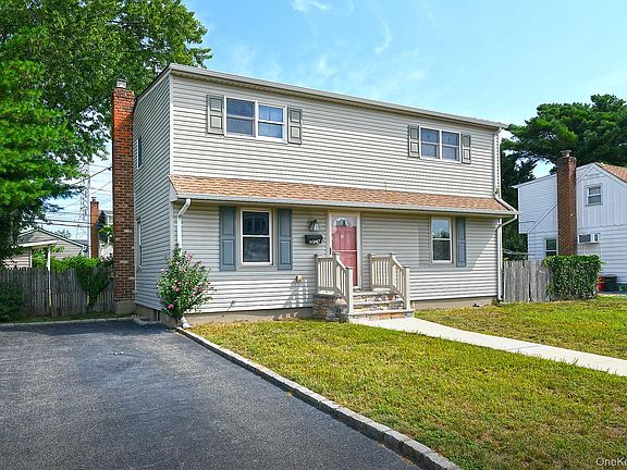 2nd image of 3679 Lark Street