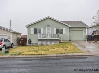 628 Sierra Madre St, Cheyenne, WY 82007