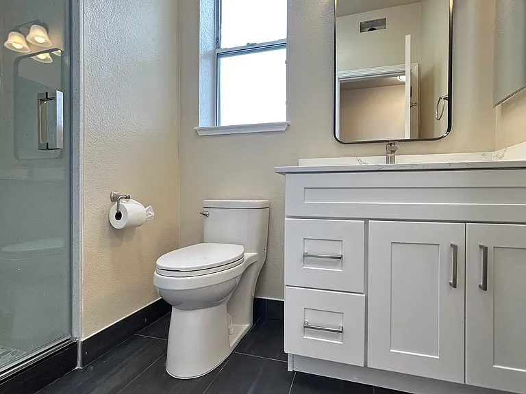 607 Arcadia Ter #203 — Photo 40