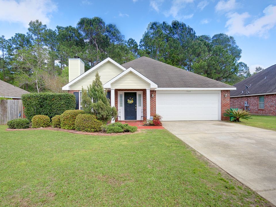 1st image of 15026 Parkwood Dr N