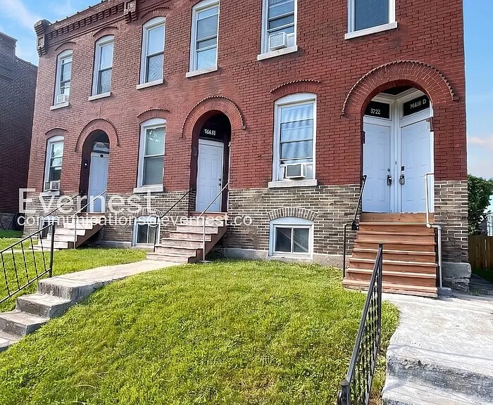 3722A Fairview Ave — Photo 2