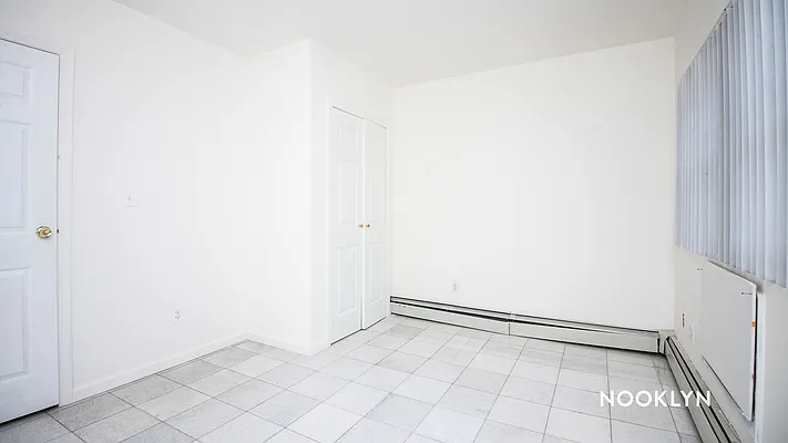 Rented by Nooklyn NYC LLC | media 25