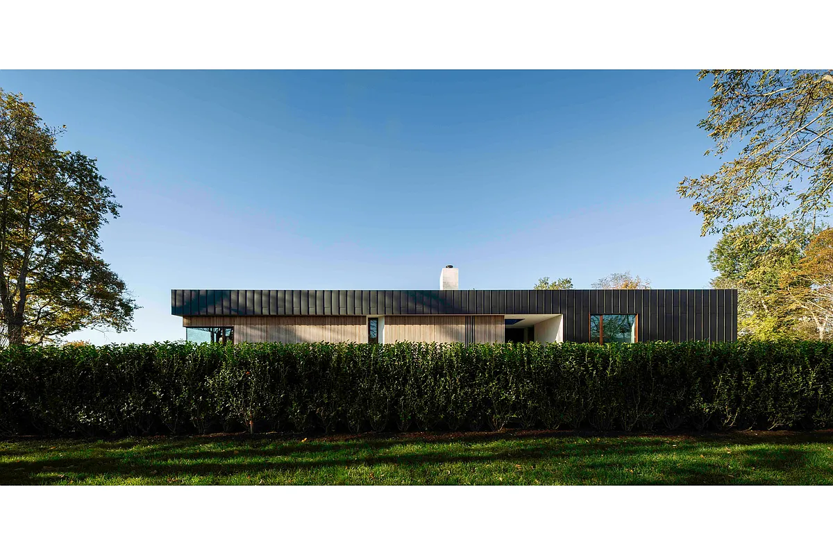 Building Photo - Crescent Ave