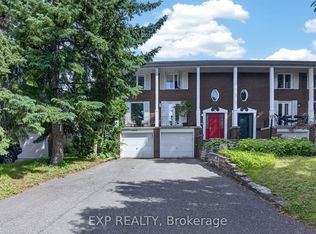 2490 Regina St, Ottawa, ON K2B 6X5