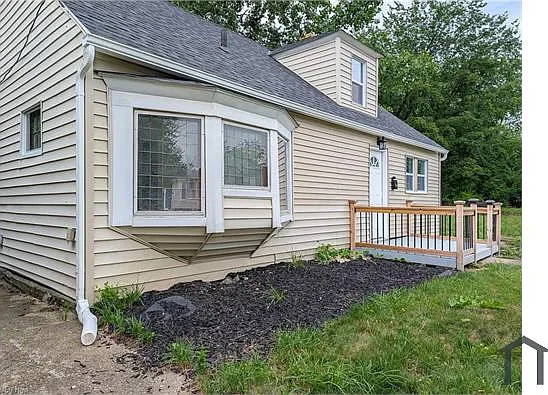 14817 Naples Ave — Photo 22
