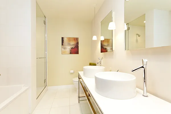 Sold by Nest Seekers International | media 25