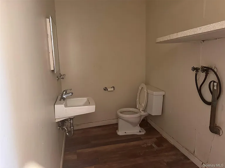 116 Williams Ave #101 — Photo 10