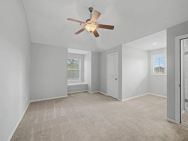 28298 Calaveras Lake Dr — Photo 44