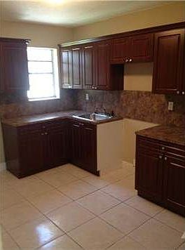 3rd image of 2510 NW 183rd St