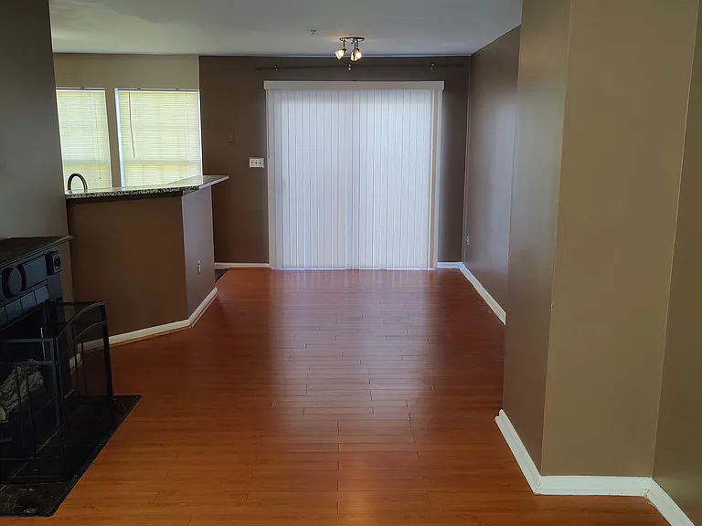 13817 Amberfield Ct — Photo 2