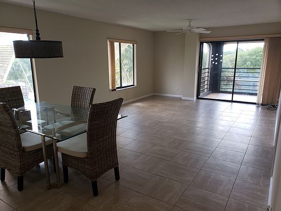 3rd image of 10110 Cedar Point Blvd APT 301