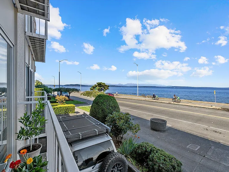 1156 Alki Ave SW — Photo 7