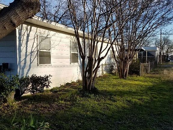 2nd image of 2037 NW Dallas St