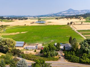 4201 Fern Valley Rd, Medford, OR 97504