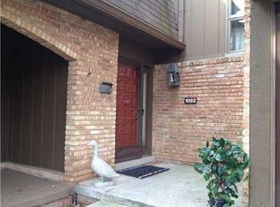 1092 Greenhills Dr, Ann Arbor, MI 48105