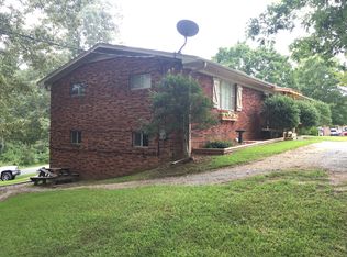 1356 Poplar Sprgs Barg Rd, Lexington, TN 38351