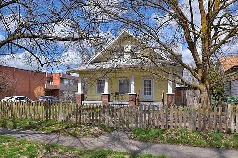 1st image of 1228 W Shannon Ave #B