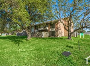 2202 16th Ave N #9, Texas City, TX 77590