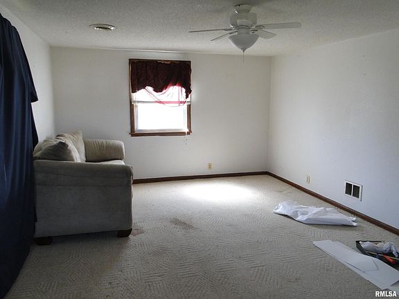 4th image of 740 S Jackson St