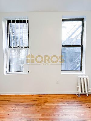 1st image of 213 E 10th St APT 15