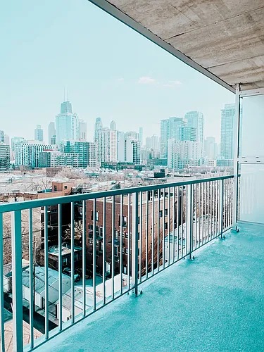 Floor plan Large 1 Bedroom with Balcony