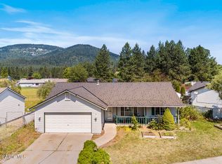 6663 W Kamloops Dr, Rathdrum, ID 83858