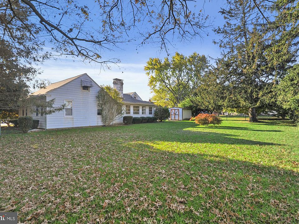 24 Lake Dr, Smyrna, DE 19977 Zillow